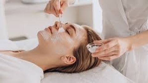 Discover the Facial Benefits of Skin Rejuvenation: A Beginner’s Guide to Glowing Skin